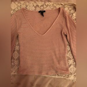 Really cute striped white and pink long sleeve top from forever 21,size medium